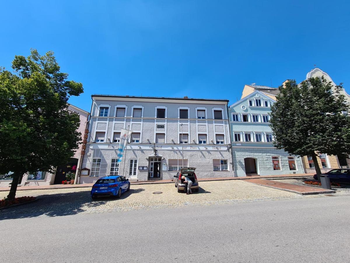 Hotel & Gasthof Zur Post Neumarkt-Sankt Veit Exterior photo